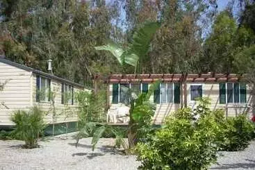 Hotelli Batuca Village & Camping