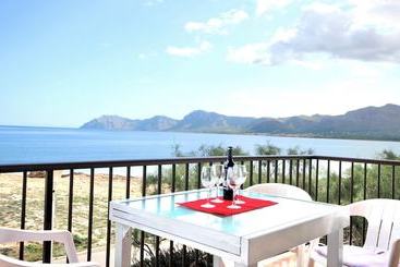 کلبه Mallorca Beach Front Line House 6 Pers