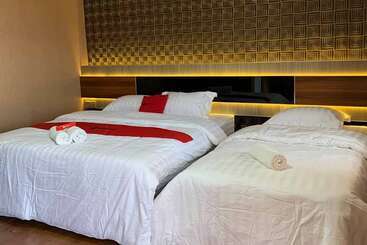 Otel Reddoorz Plus @ Simpang Usu Medan