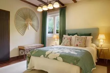 Hotel Txoriene   Arrieta   Hbi01298