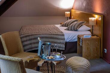 Garrigae Manoir De Beauvoir Poitiers Sud   Hotel & Spa