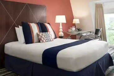 هتل The Mansion On Delaware Avenue