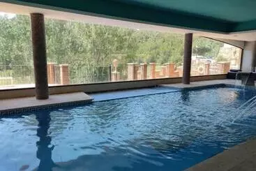 La Figuerola Hotel & Restaurant