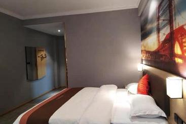 فندق Jun Yunnan Dehong Ruili City Maohan Road