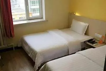 Hotelli 7 Days Inn Shenyang Government Beiling Park Branch