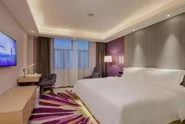 Lavande Hotel Guangzhou Huadu Square