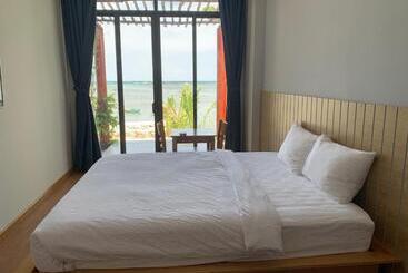 ペンション Aurora Beach House