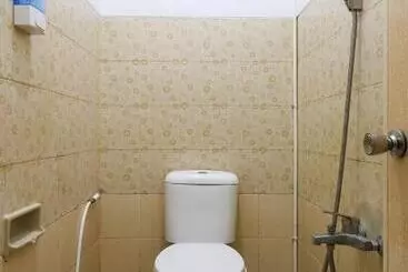 Hotel Reddoorz At Merdeka Street Garut