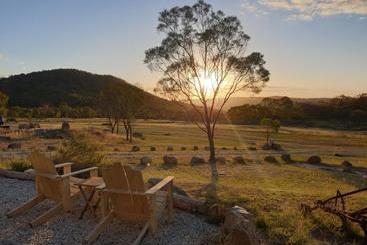 公寓式酒店 R & R On The Ravine