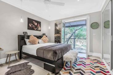 بنسيون 142 Wyndham