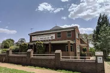 Young Budget Accommodation   Hostel