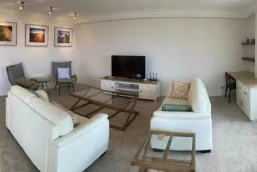 Burgess @ Kings Beach Apartments