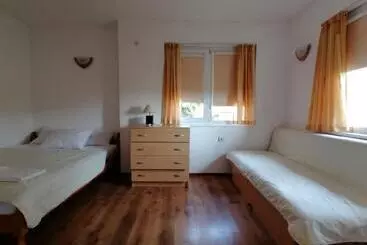 پانسیون Guest House Sokratovi