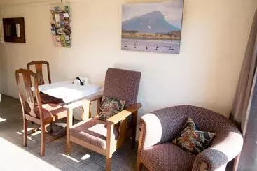 민박 Pierrepoint Accommodation