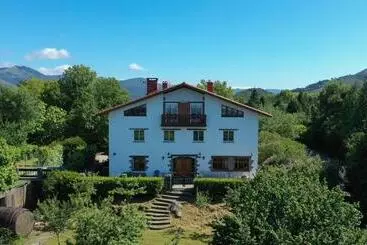ホテル Agroturismo Kostegi