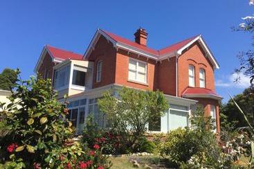 Hamlyn House Bed And Breakfast