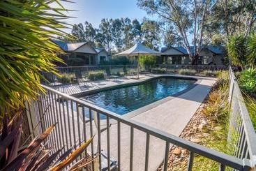 リゾートホテル Riverspa Apartments