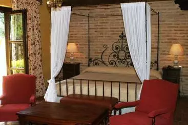Отель Finca Monasterio