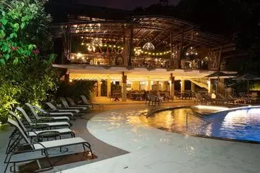 هتل Pachira Lodge