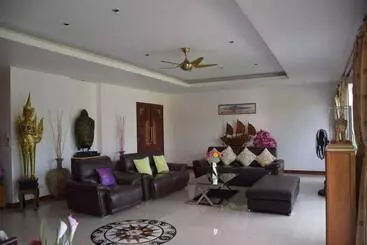 هتل Sumali Villa