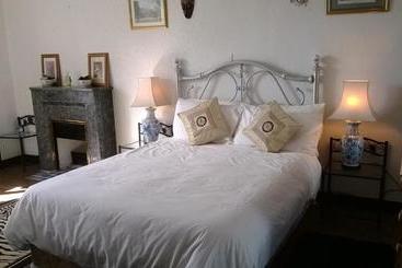 住宿加早餐  La Châtaigne Dorée