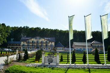 بنسيون Casa Bata