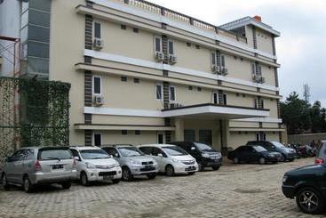 旅馆 Cinere Inn & Residence