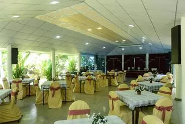 Hotel Surasa