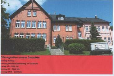 Hotel Gasthof Zum Alten Schulmeister