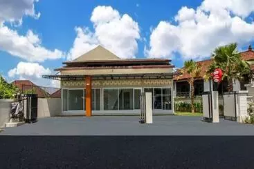 Hotel Oyo 3307 Ayudia Guesthouse