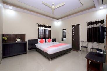 فندق Shree Uttam Palace Katni