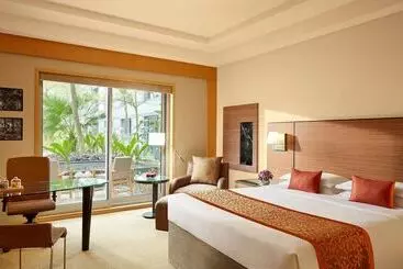 Grand Hyatt Mumbai Hotel And Residences