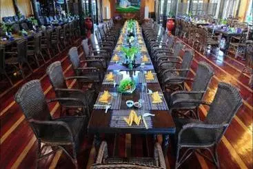 Hotel Inle Kaung Daing Village Resort