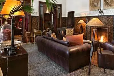 هتل La Villa Des Orangers   Relais & Châteaux