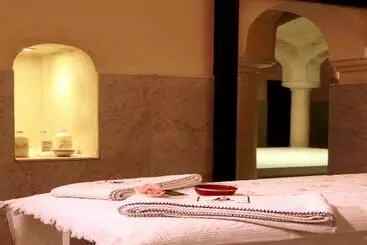 هتل La Villa Des Orangers Relais & Châteaux