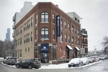 Huoneistohotelli Ginosi 747 Apartel