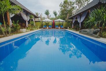 Hotel Castaway Resort