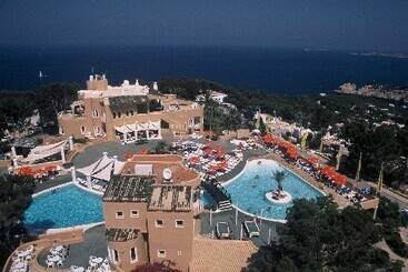 Cala Vadella Resort