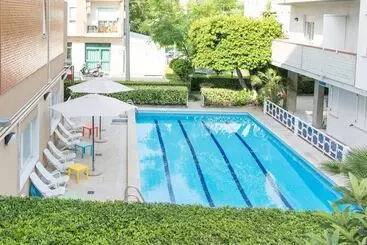 Hotel Saint Tropez   Pineto