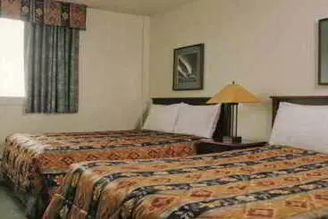 호텔 Coast Fraser Tower