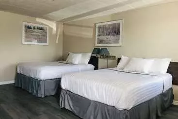 酒店 Knights Inn Fort Erie