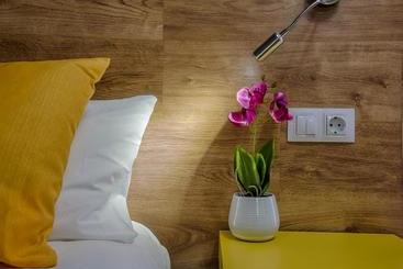 Aamiaismajoitus (B&B) Hostal Restaurante Lugano