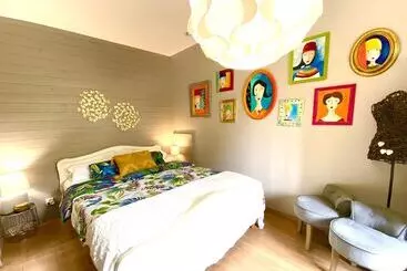 ベッドアンドブレックファースト Le Cocon Bohème   Espace Bien être Avec Spa   Piscine Chauffée