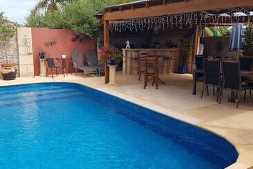 Bed & Breakfast Ocean Reef Homestay