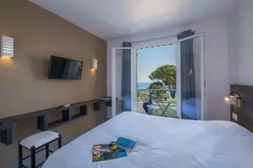 Hotelli Hôtel Club Du Domaine D Aiguebelle, Ussim Vacances