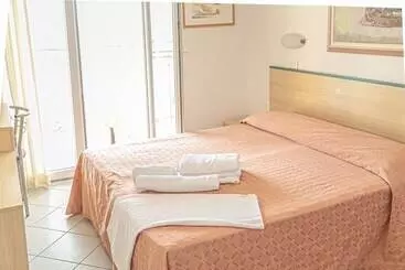 Hotelli Royal Inn
