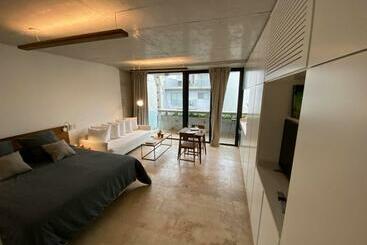 هتل آپارتمان Ara Homes Buenos Aires