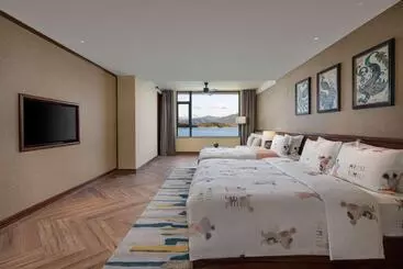 Hotel Ramada By Wyndham Chenzhou Dongjiang Lake