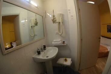 ペンション Valerie