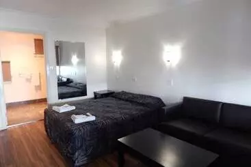 Blackwater Hotel Motel